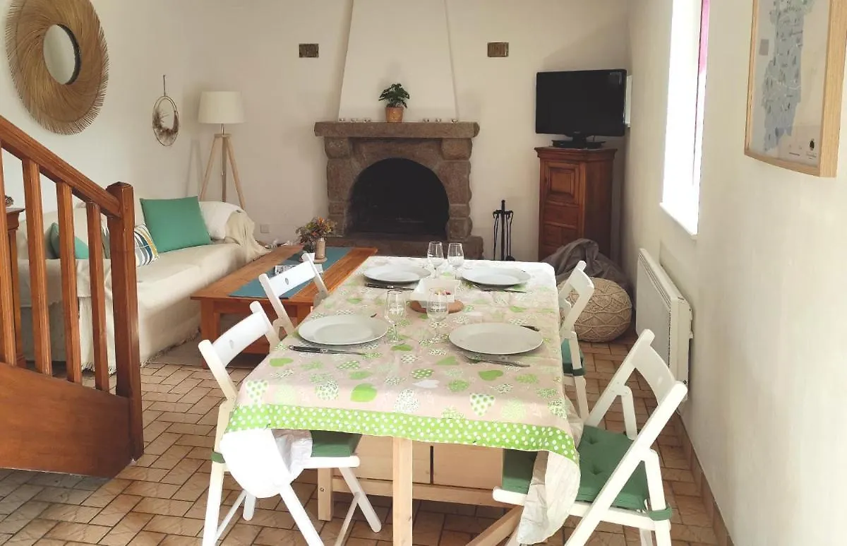 Holiday home Au Coin Du Chataignier Saint-Georges-de-Reintembault France